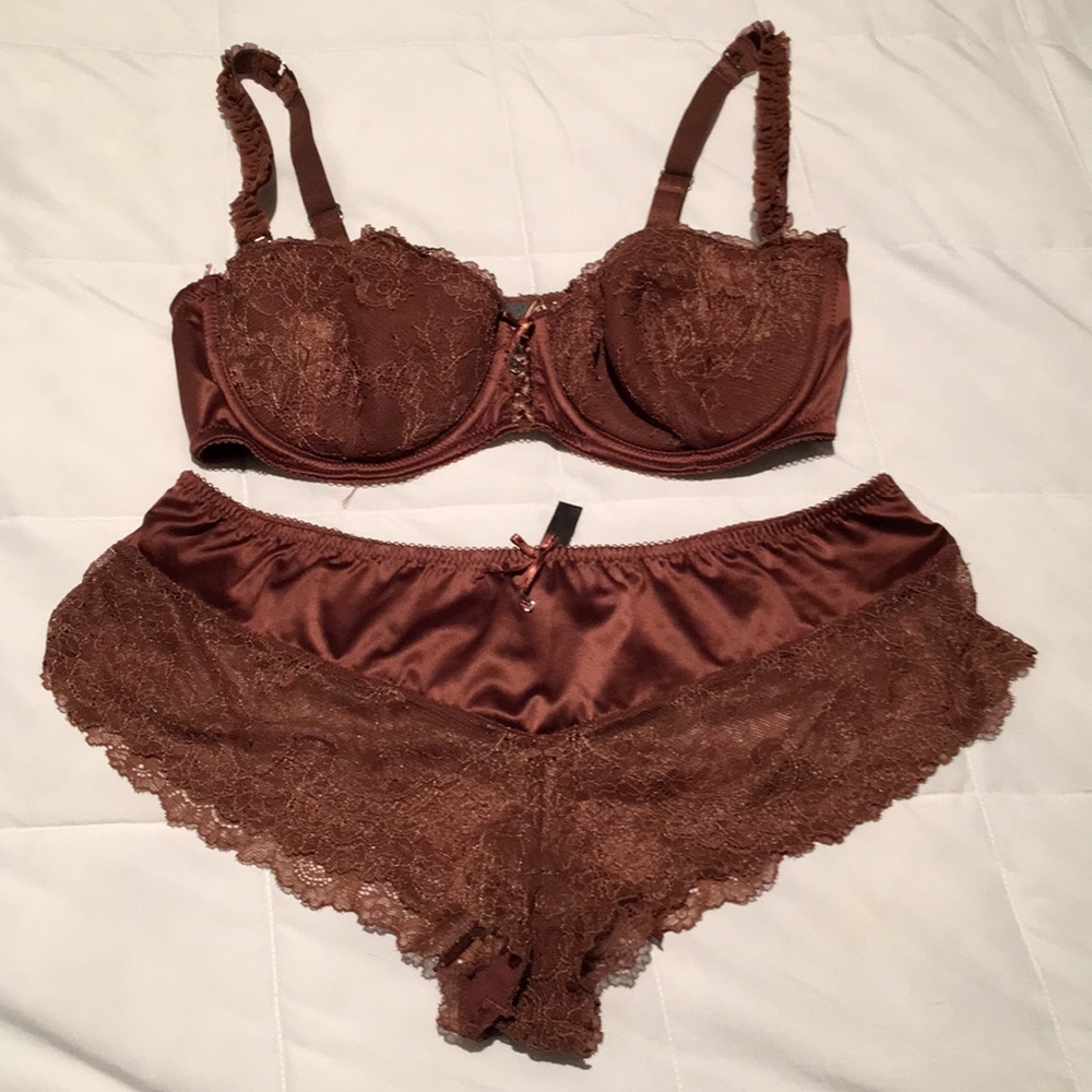 Adore me bra and panty set
